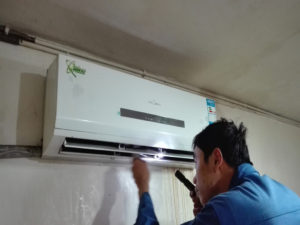 东光格力空调电话是多少